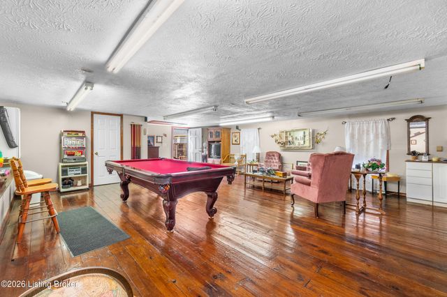 7410 Ridan Way, Louisville, KY 40214