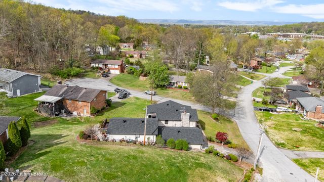 7410 Ridan Way, Louisville, KY 40214