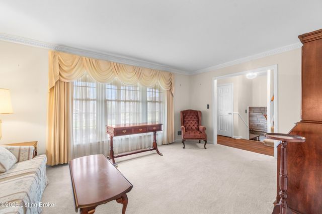 7410 Ridan Way, Louisville, KY 40214