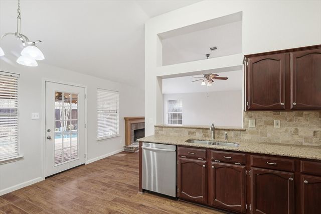 4148 Gardner Drive, The Colony, TX 75056