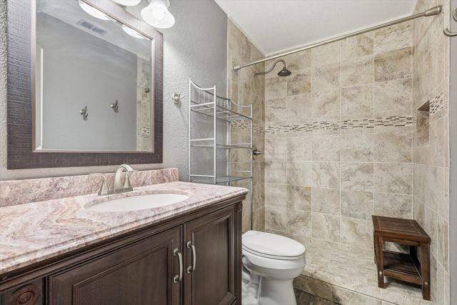 4148 Gardner Drive, The Colony, TX 75056