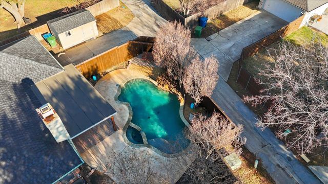 4148 Gardner Drive, The Colony, TX 75056