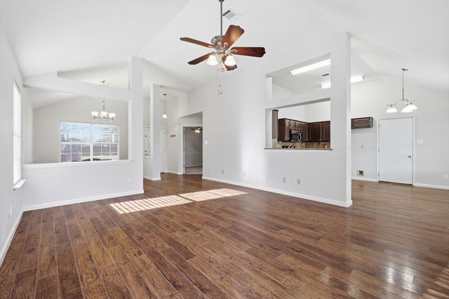 4148 Gardner Drive, The Colony, TX 75056