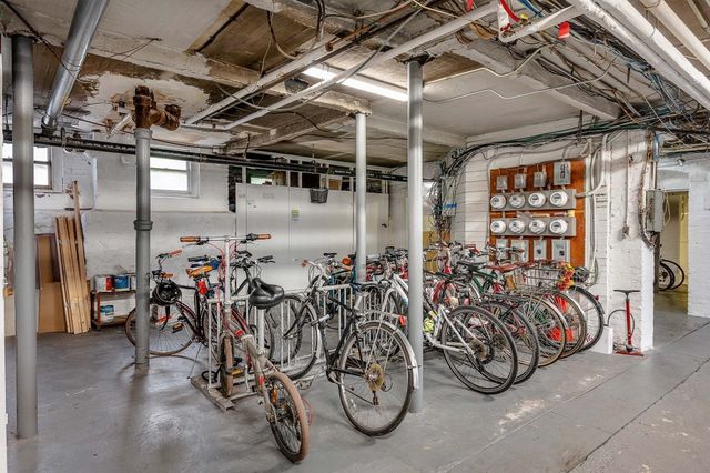 10 Dana St 309, Cambridge, MA 02138