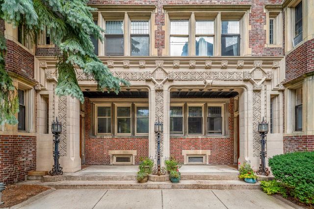 10 Dana St 309, Cambridge, MA 02138
