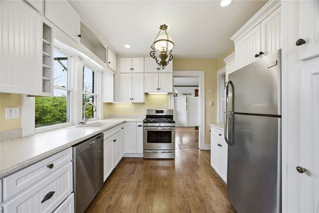 545 Knollwood Drive SE, Cedar Rapids, IA 52403