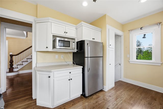545 Knollwood Drive SE, Cedar Rapids, IA 52403
