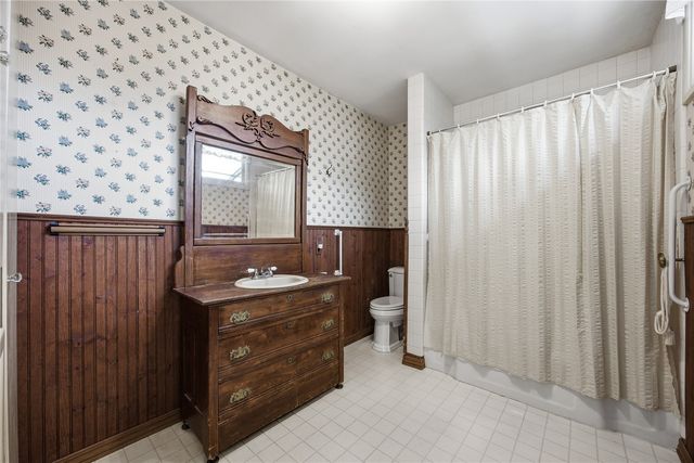545 Knollwood Drive SE, Cedar Rapids, IA 52403