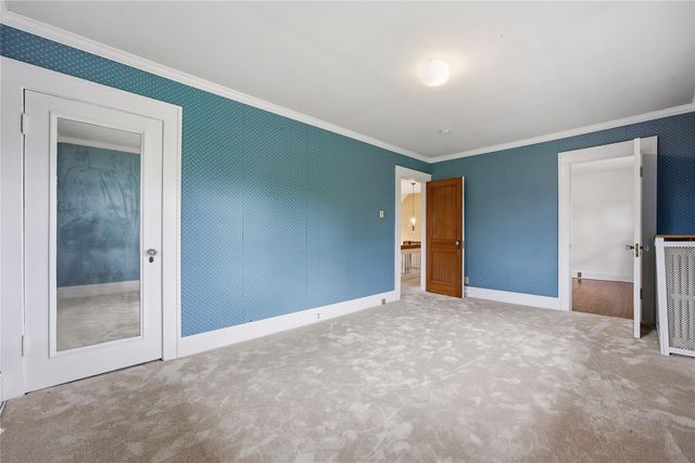 545 Knollwood Drive SE, Cedar Rapids, IA 52403