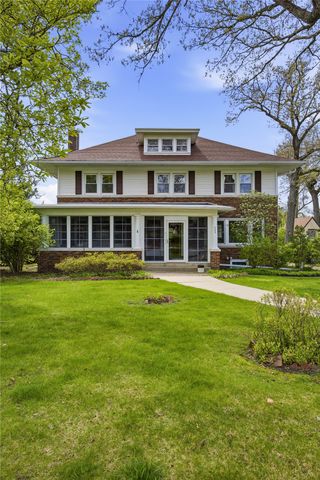 545 Knollwood Drive SE, Cedar Rapids, IA 52403