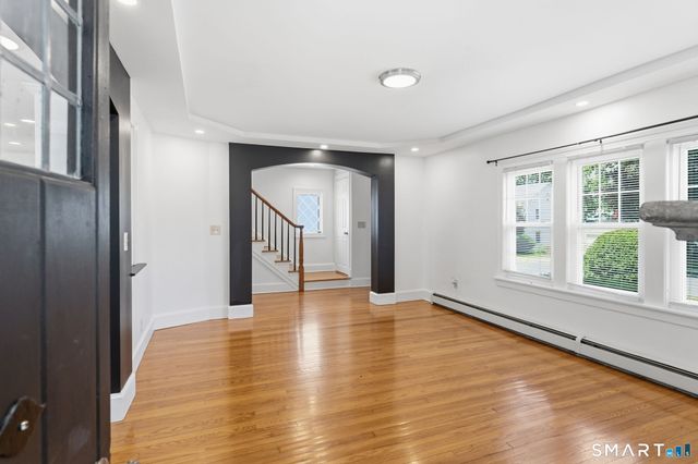 9 Carmel Street, Hartford, CT 06106