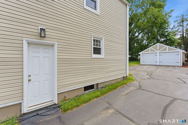 9 Carmel Street, Hartford, CT 06106
