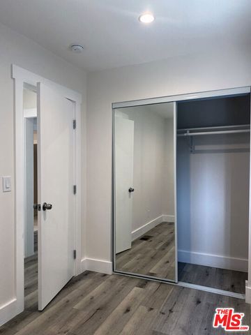 5528 Franklin Avenue, Los Angeles, CA 90027