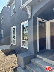 5528 Franklin Avenue, Los Angeles, CA 90027
