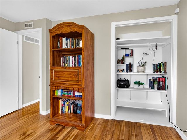 22 Mac Arthur Road, Greece, NY 14615