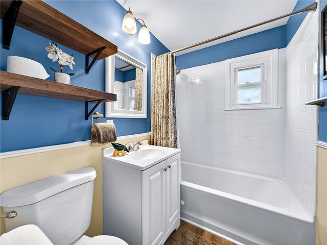 22 Mac Arthur Road, Greece, NY 14615