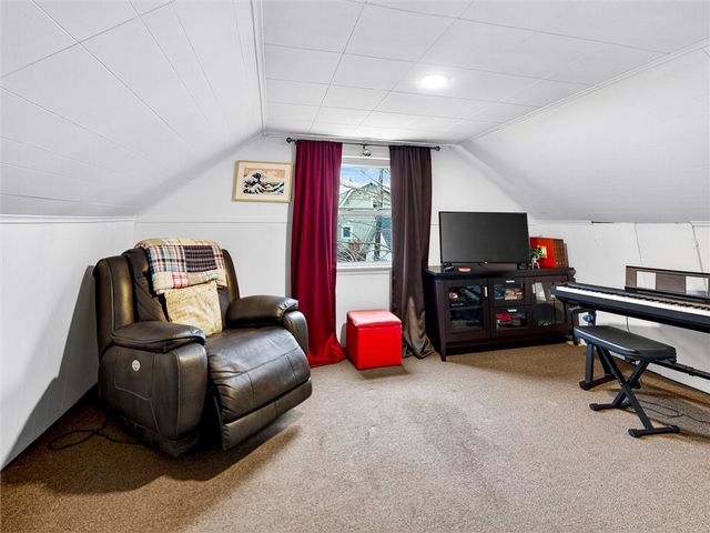 22 Mac Arthur Road, Greece, NY 14615