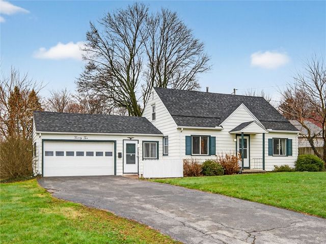 22 Mac Arthur Road, Greece, NY 14615