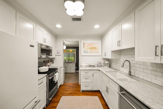 2523 Durwood Road, Little Rock, AR 72207