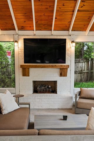 2523 Durwood Road, Little Rock, AR 72207