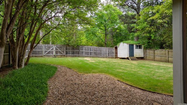 2523 Durwood Road, Little Rock, AR 72207