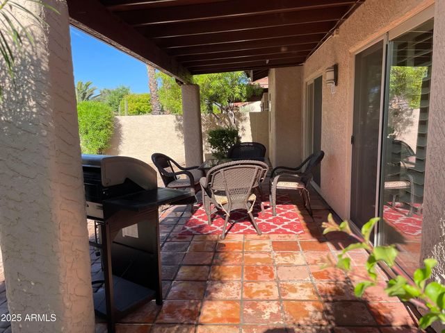 5521 E Paradise Drive, Scottsdale, AZ 85254