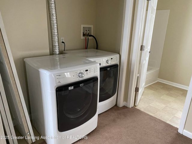 205 Hill Street, Lansing, MI 48912