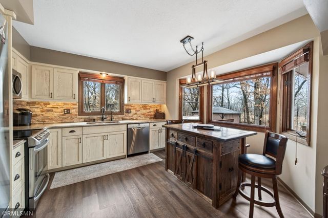 6323 Red Maple Lane, Lino Lakes, MN 55014