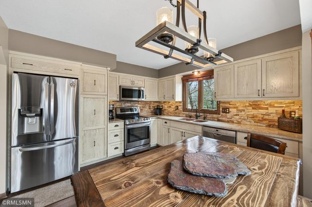 6323 Red Maple Lane, Lino Lakes, MN 55014