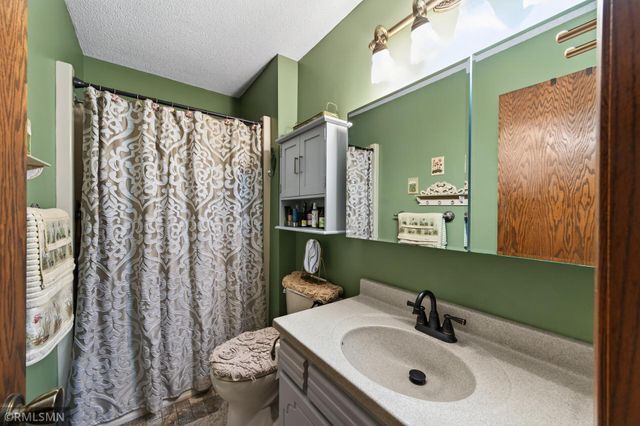 6323 Red Maple Lane, Lino Lakes, MN 55014