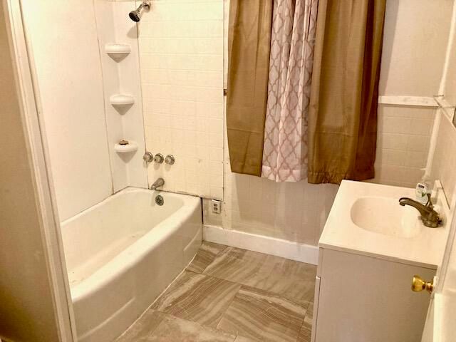 17 Nowling Drive, Defuniak Springs, FL 32433