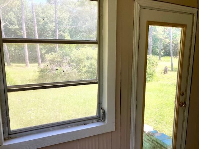 17 Nowling Drive, Defuniak Springs, FL 32433