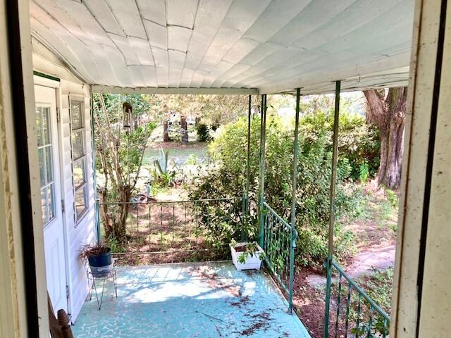 17 Nowling Drive, Defuniak Springs, FL 32433