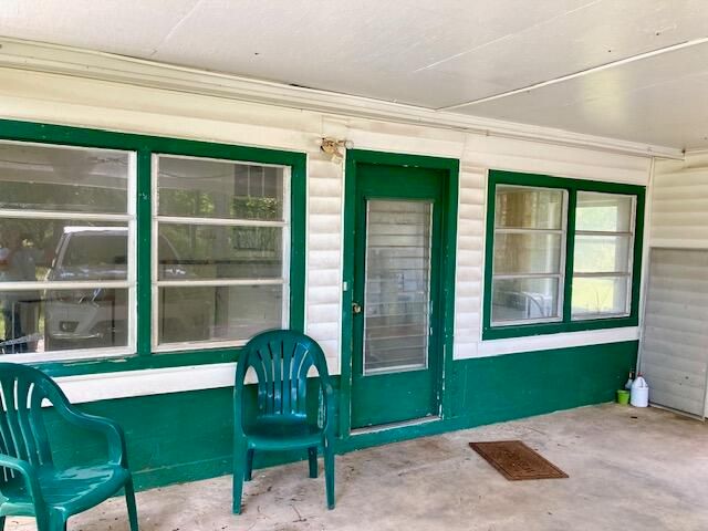 17 Nowling Drive, Defuniak Springs, FL 32433