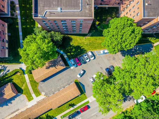 226-26 Union Turnpike 5J, Oakland Gardens, NY 11364