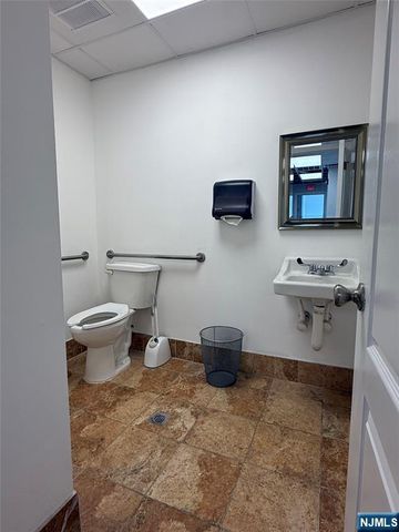 212 Livingston Street 201, Northvale, NJ 07647