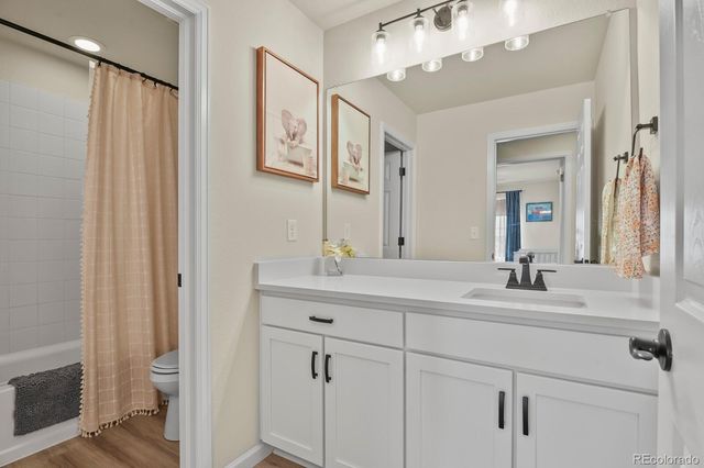 208 S Waterloo Street, Aurora, CO 80018