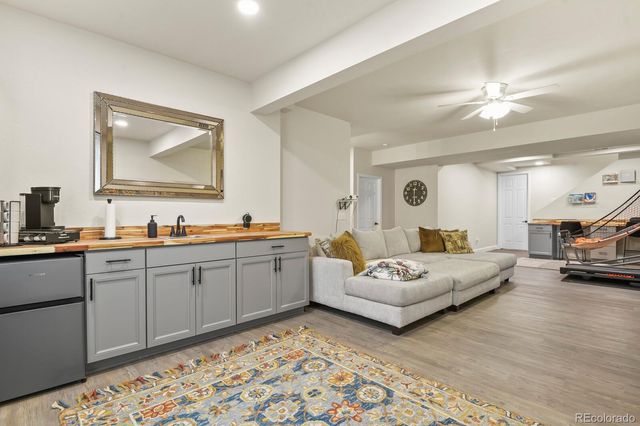 208 S Waterloo Street, Aurora, CO 80018