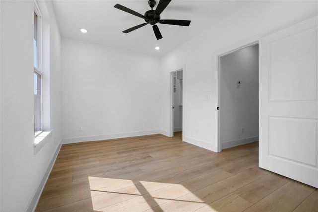 576 S Willow Avenue 2, Fayetteville, AR 72701