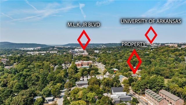 576 S Willow Avenue 2, Fayetteville, AR 72701