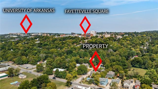 576 S Willow Avenue 2, Fayetteville, AR 72701