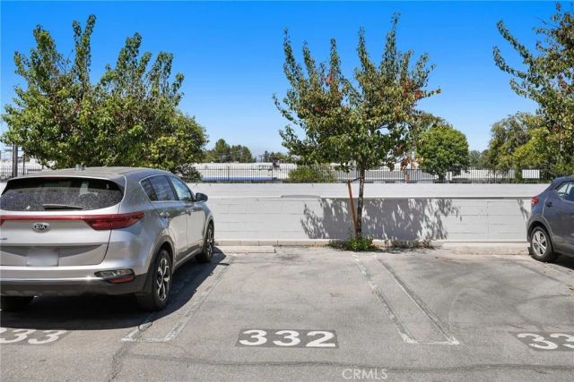 18645 Hatteras St 234, Tarzana, CA 91356