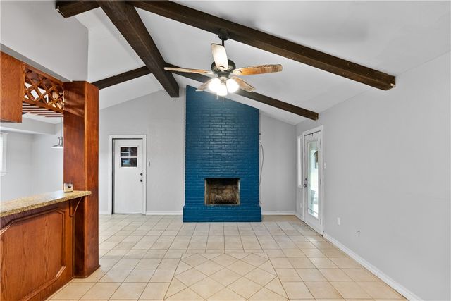 5417 Flynn Pkwy, Corpus Christi, TX 78411