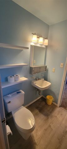 863 Camino Consuelo, Santa Fe, NM 87507