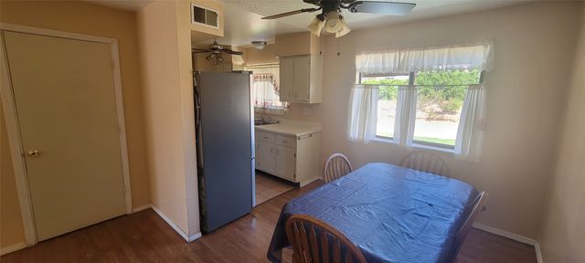863 Camino Consuelo, Santa Fe, NM 87507