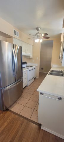863 Camino Consuelo, Santa Fe, NM 87507