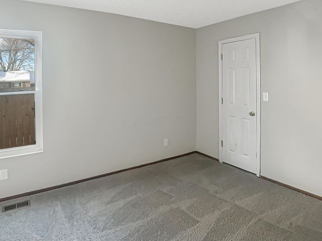 456 Saint Thomas Drive, Westerville, OH 43081