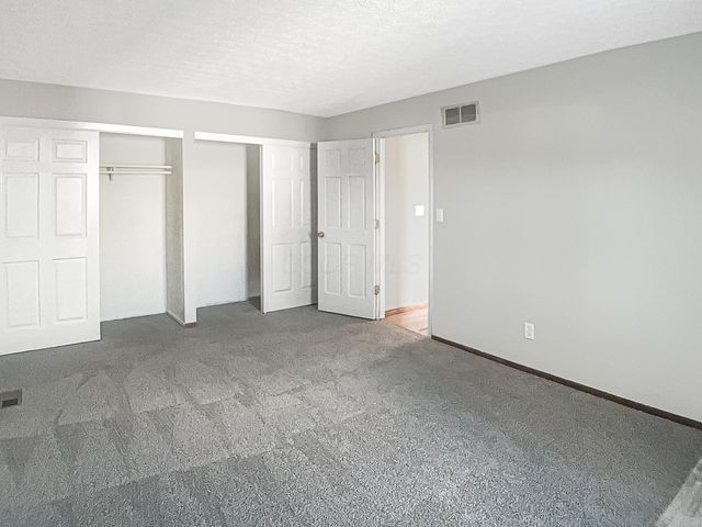 456 Saint Thomas Drive, Westerville, OH 43081