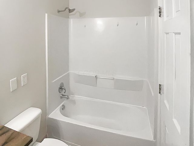 456 Saint Thomas Drive, Westerville, OH 43081