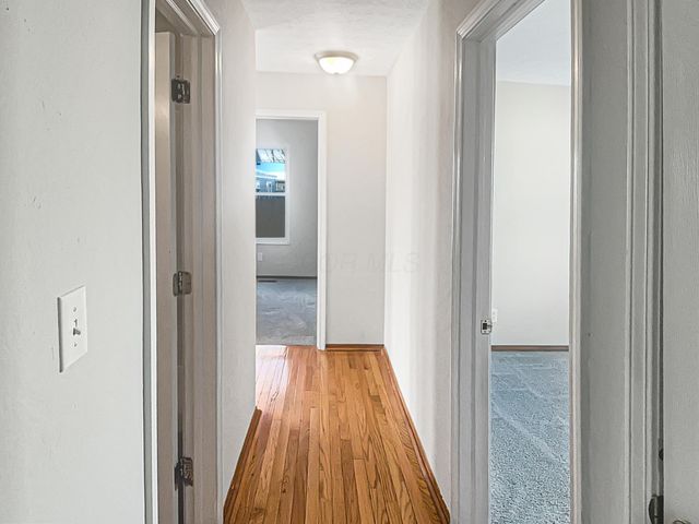 456 Saint Thomas Drive, Westerville, OH 43081